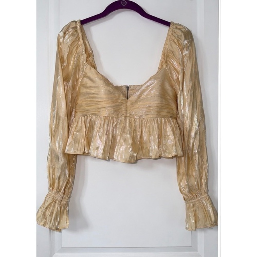 ASTR The Label Gold Metallic Peplum Top Champagne Shimmer Blouse ACT17908 Mens S